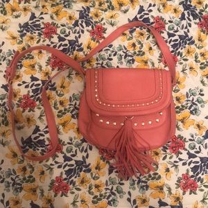 Pink crossbody with tassel